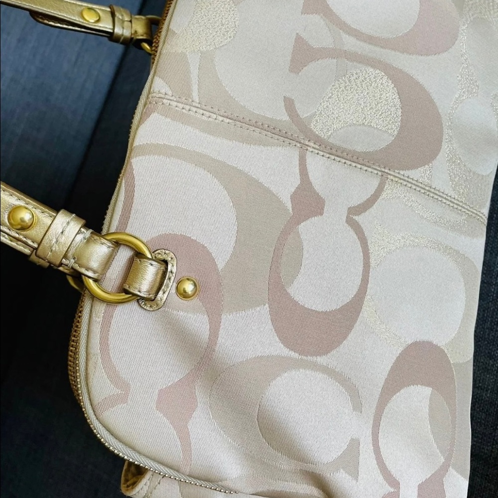 Coach handbag/satchel - Picture 3 of 10